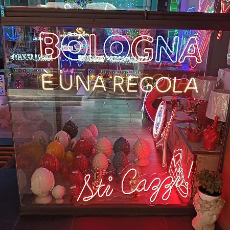 Le Due Sorelle In Fiera Болонья Экстерьер фото